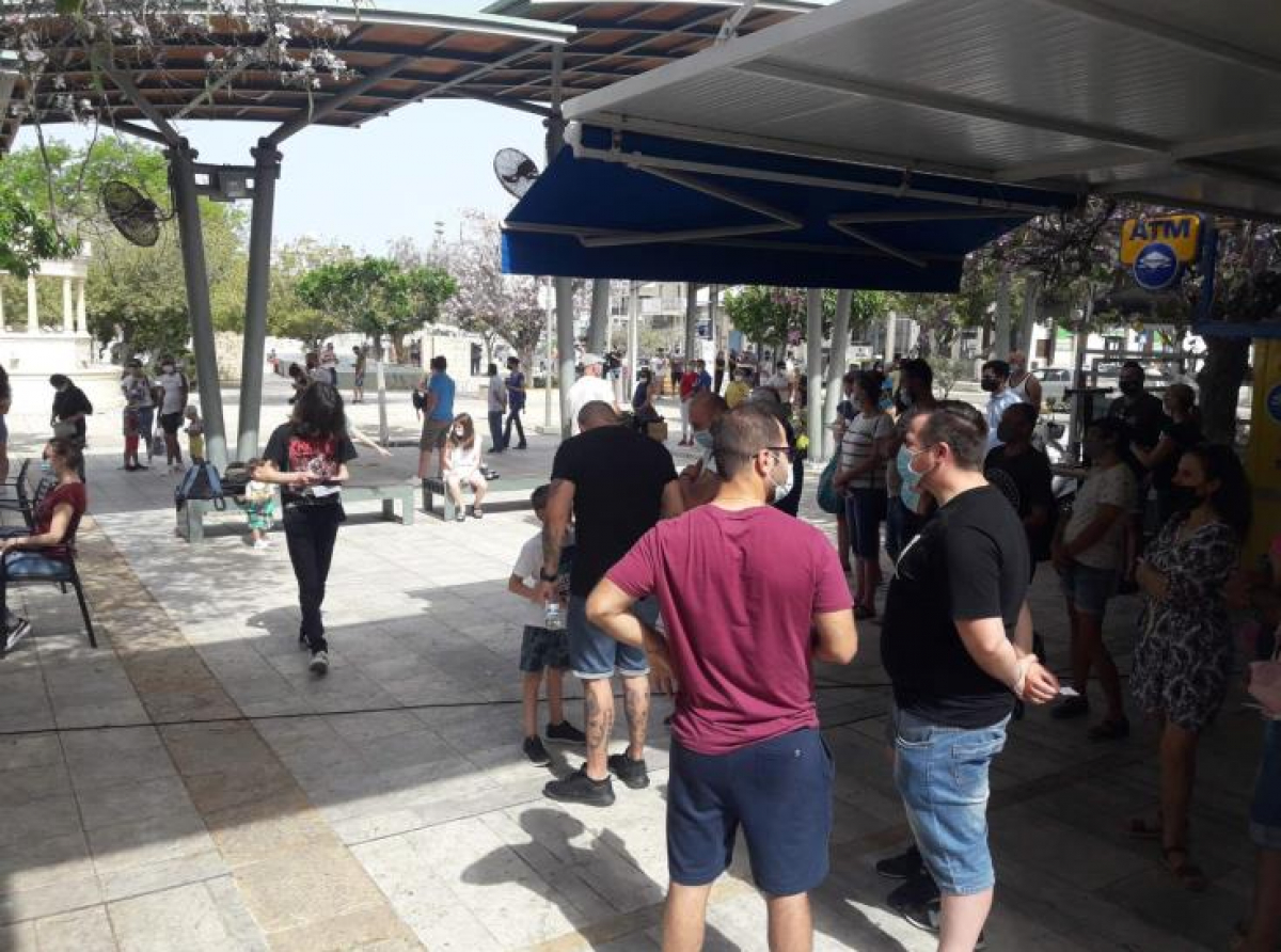 Σε 78 σημεία η δειγματοληψία για rapid test την Τετάρτη